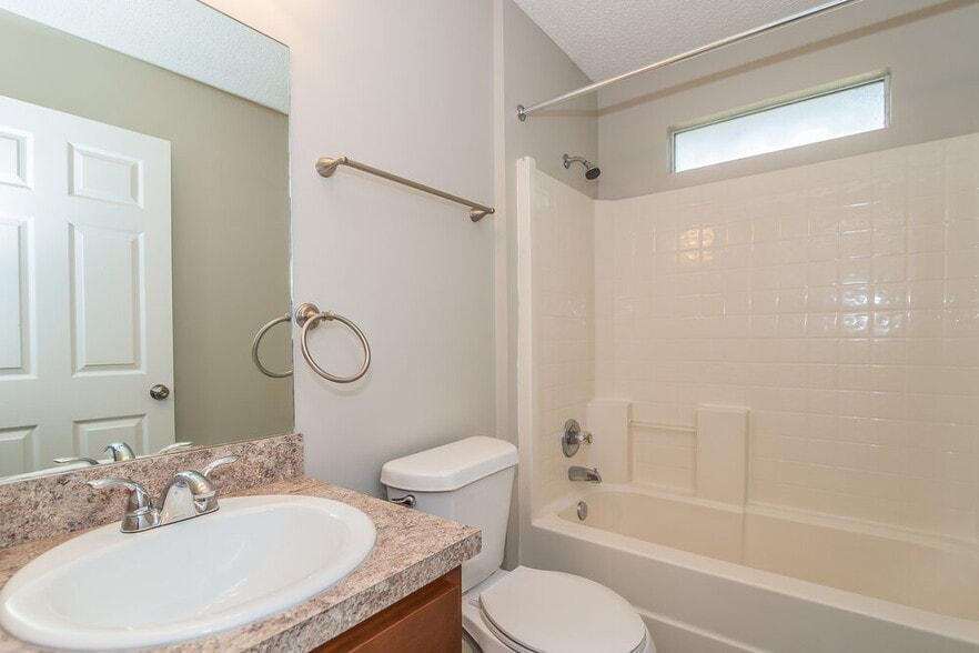 Building Photo - 2672 Secret Harbor Dr