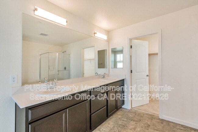 Building Photo - 10924 Arrington Dr