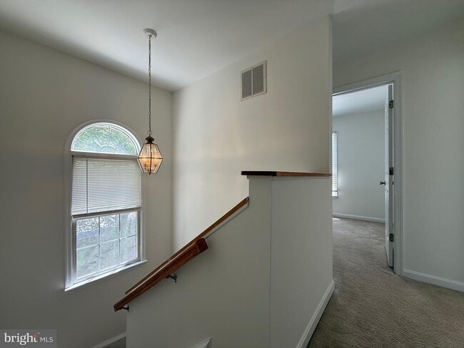 Building Photo - 111 Ben Neuis Pl