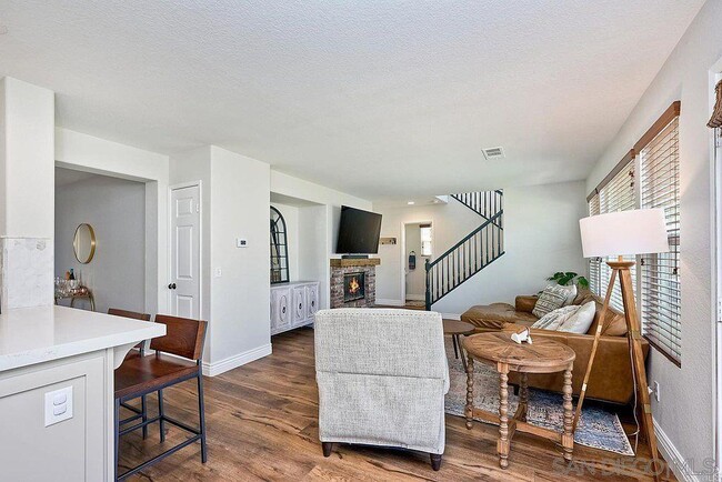 Building Photo - 359 Franciscan Way
