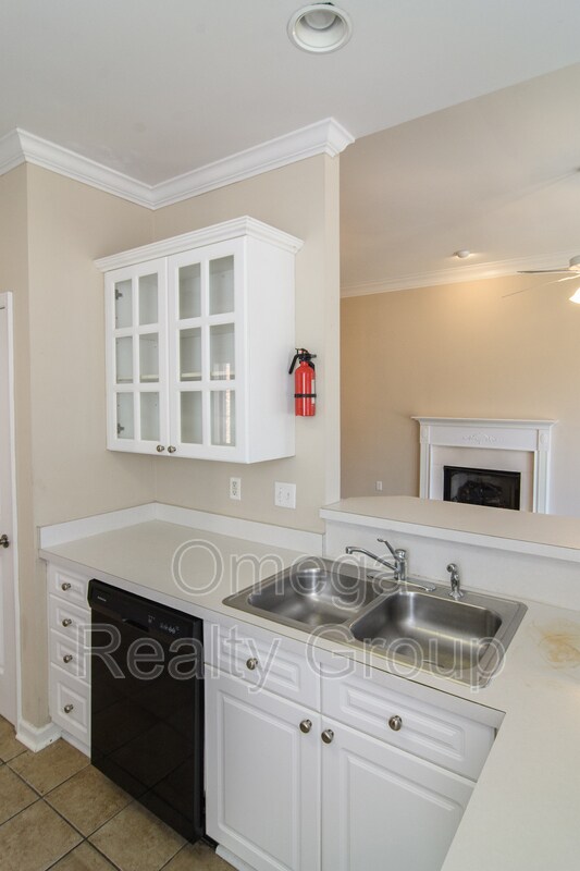 Building Photo - 503 Enclave Cir