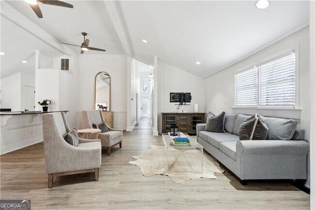 Building Photo - 2192 Spink St NW