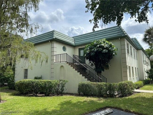 Primary Photo - 104 Bobolink Way