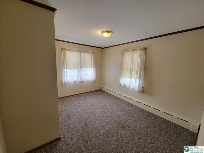 Building Photo - 712 Chestnut St