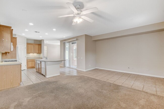 Building Photo - Summerlin Home - 3 Bedrooms + Small Loft +...