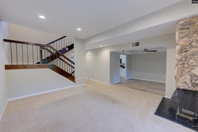 Building Photo - 2036 Watermark Pl