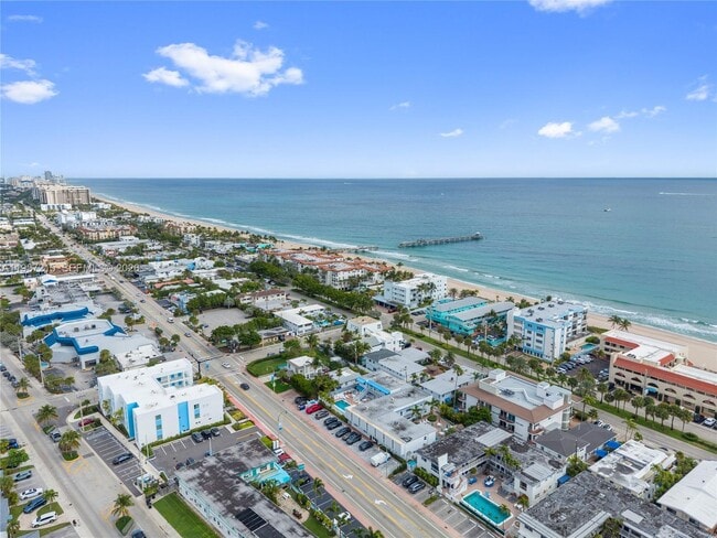 Building Photo - 4228 N Ocean Dr