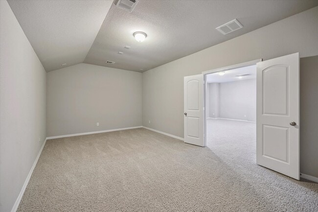 Building Photo - 17322 Legend Creek Ct