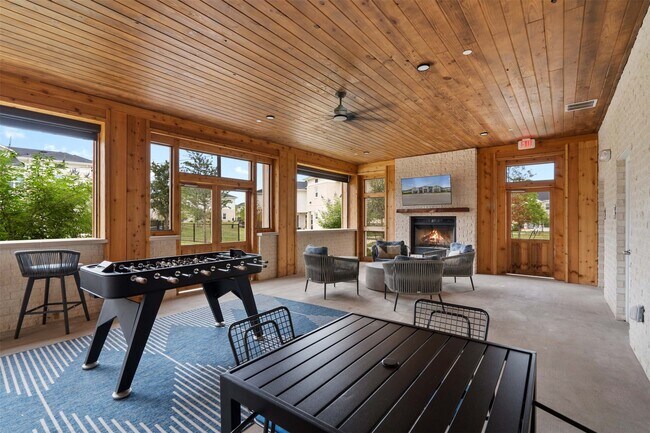Building Photo - 1101 Halsey Dr