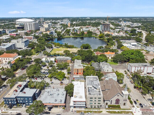 Building Photo - 232 4th St N