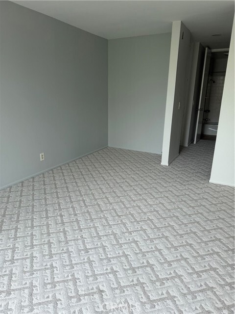 Building Photo - 999 N Pacific St