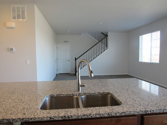 Building Photo - Corner lot home in Highly Desirable Reunion