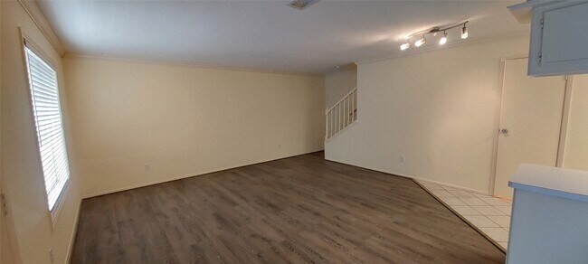 Building Photo - 8710 Ilona Ln