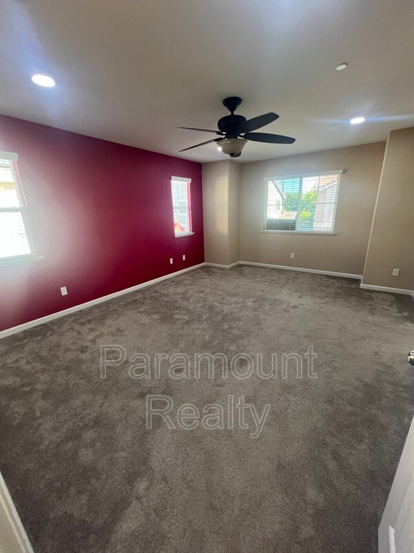 Building Photo - 2321 Blue Ridge Ave