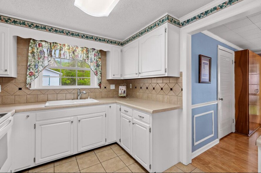 Building Photo - 861 Ogrady Dr