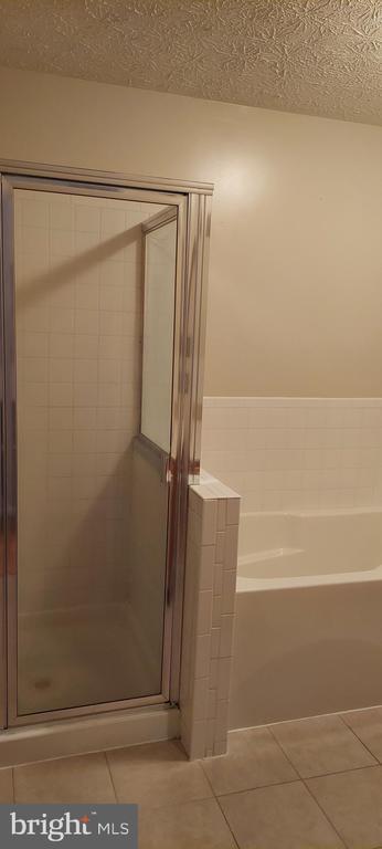 Building Photo - 8089 Brookstone Ct