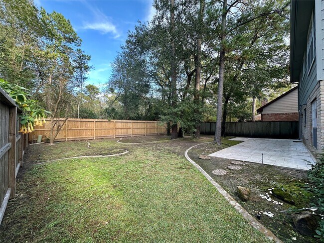 Building Photo - 65 Hickory Oak Dr