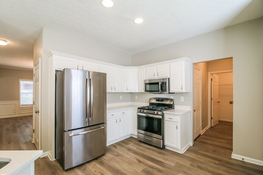 Building Photo - 5382 Winding Glen Dr