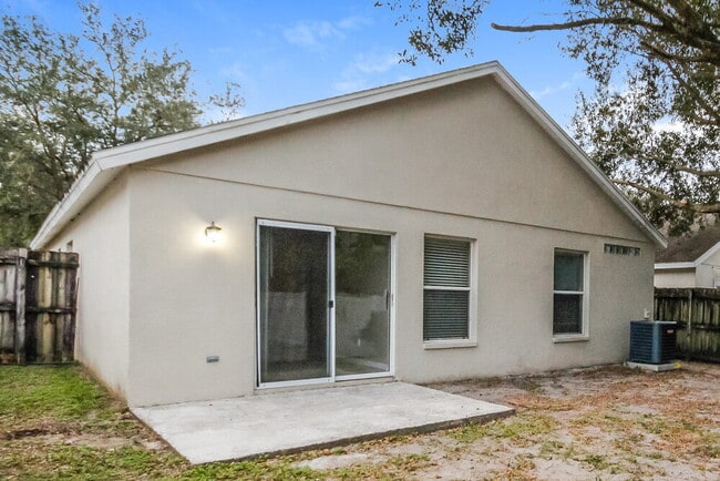 Building Photo - 504 Cape Cod Cir