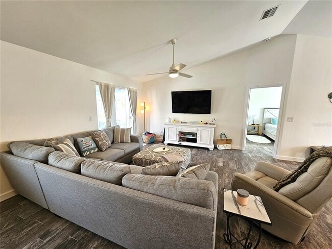 Building Photo - 7436 Michael St