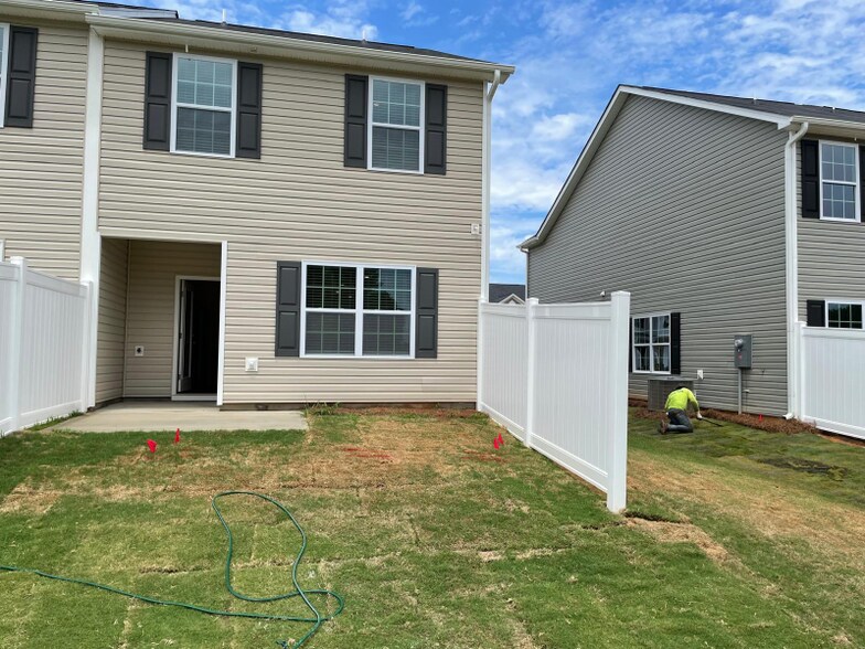Building Photo - 1186 Evelynnview Ln