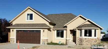 Building Photo - Beautiful home for rent on the Fernley Gol...