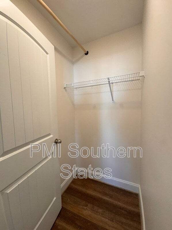 Building Photo - 305 Clarus Crk Wy