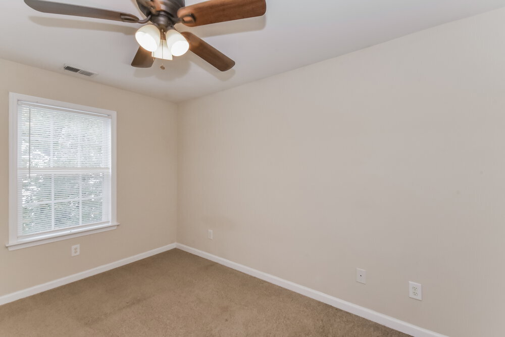 Building Photo - 254 Highland Falls Dr