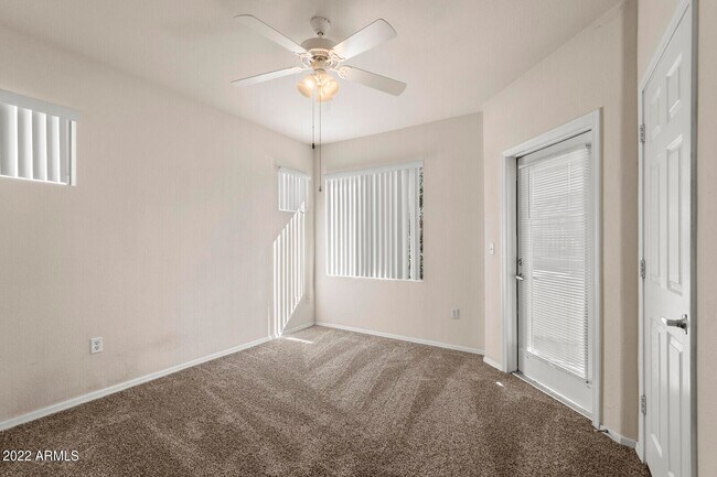 Building Photo - 18416 N Cave Creek Rd