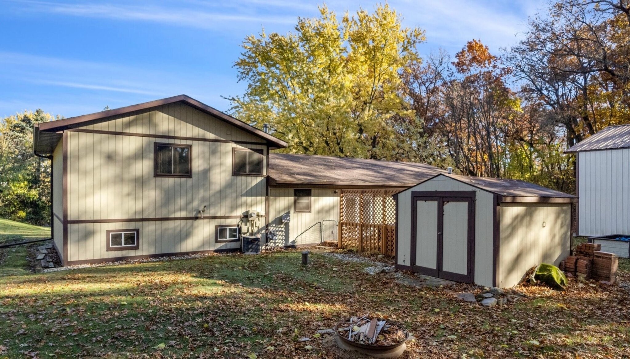 Building Photo - 21923 Fleming Ave