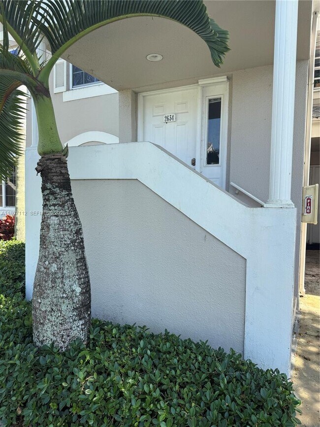 Building Photo - 2634 SE 21st Ct