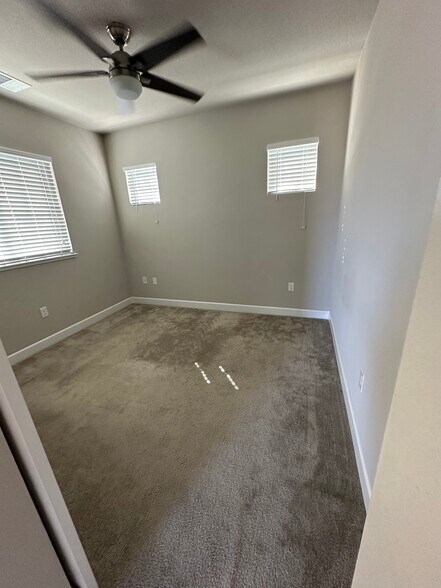 Bedroom - 1807 Perennial Terrace