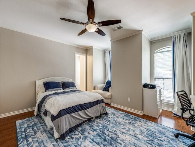 Building Photo - 4593 Adrian Way