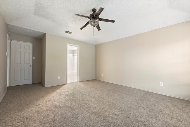 Building Photo - 3479 Rockrill Dr