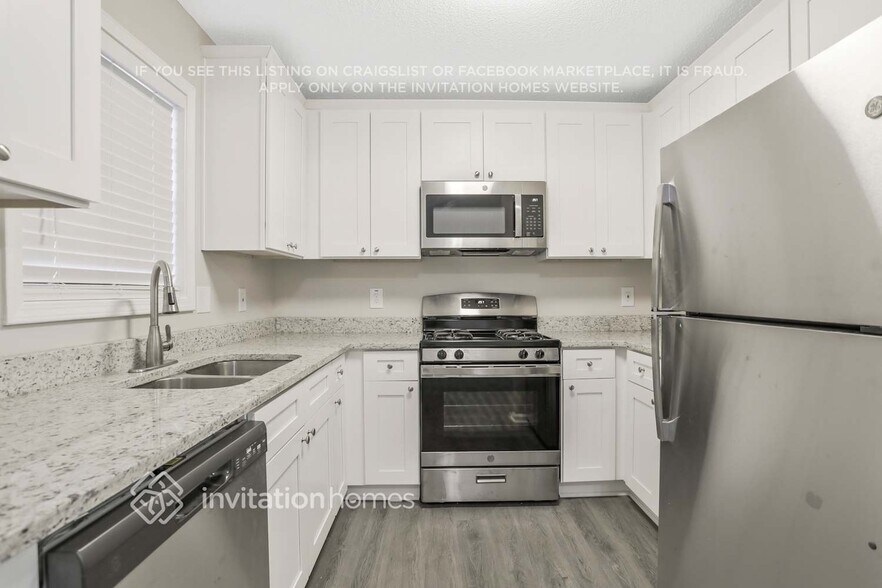 Building Photo - 1043 Coker Cir NW