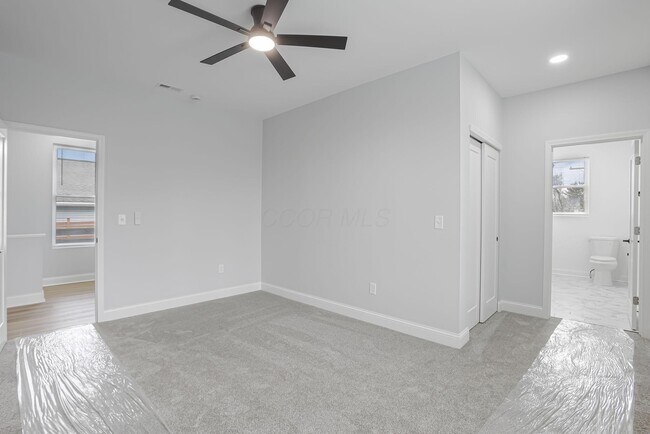 Building Photo - 961 Heyl Ave