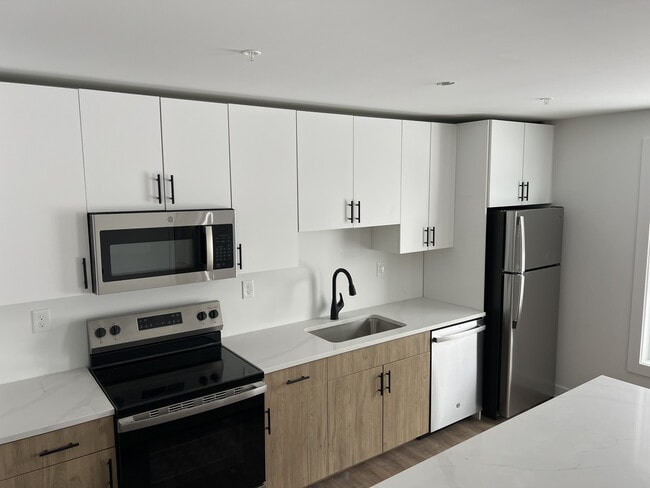 Building Photo - The Residences at Davis Pines