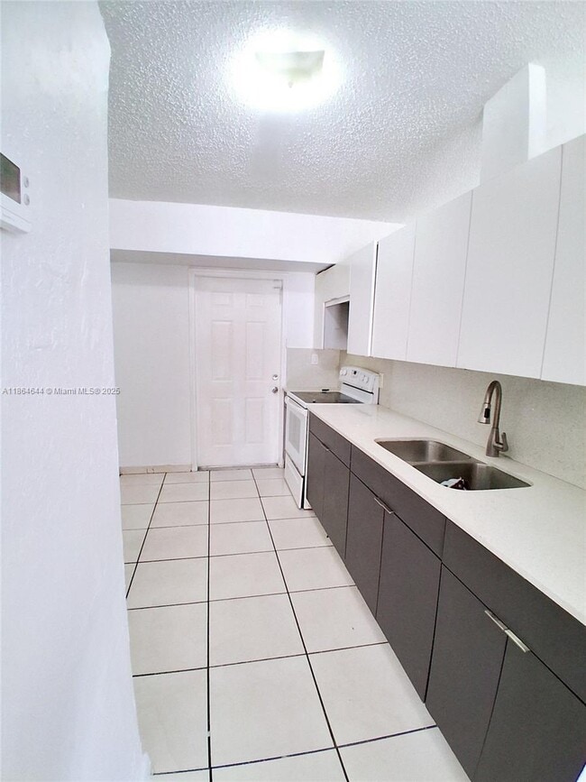 Building Photo - 20769 NW 41st Ave