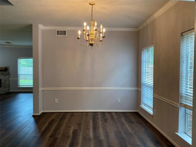 Building Photo - 6403 Portuguese Bend Dr