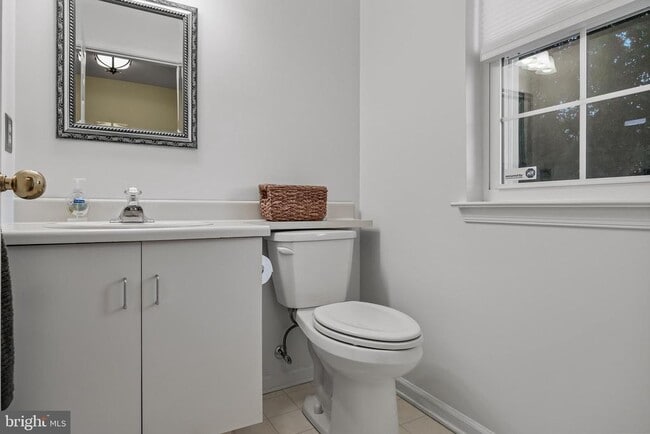 Building Photo - 177 La Costa Dr