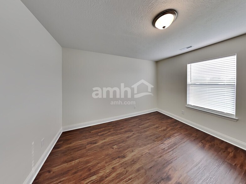 Building Photo - 8076 Rapala Ln