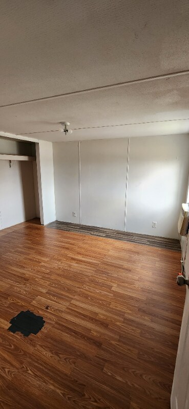 Building Photo - 27511 US-31