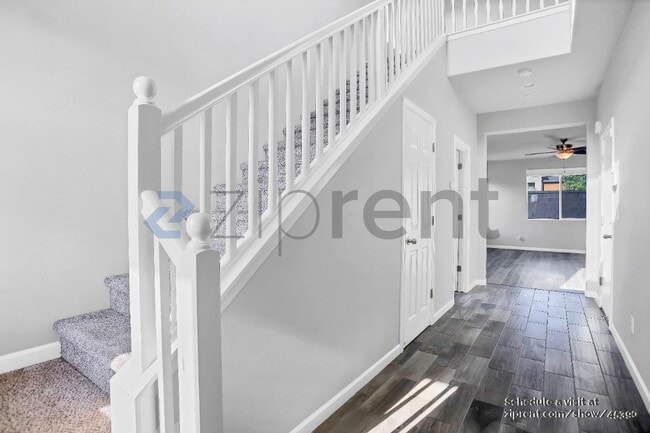 Building Photo - 3384 Amanecer Ave