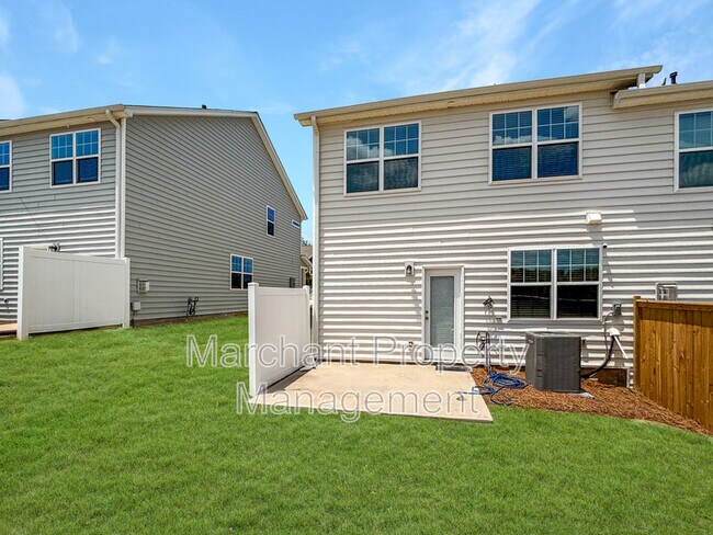 Building Photo - 324 E Compass Wy