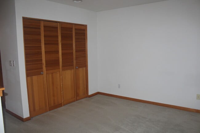 Building Photo - 920 NW Naito Pky