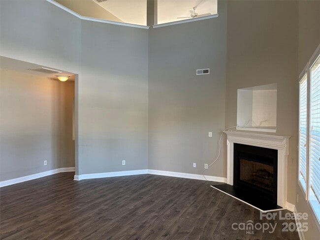 Building Photo - 118 Middleton Pl