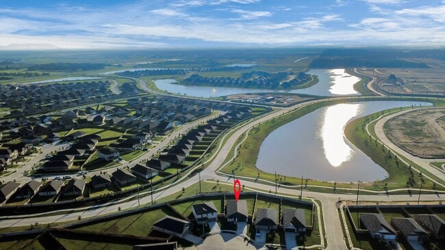 Building Photo - 6510 Linden Leaf Dr