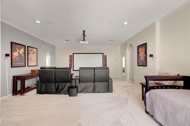 Building Photo - 305 Harborside Cir