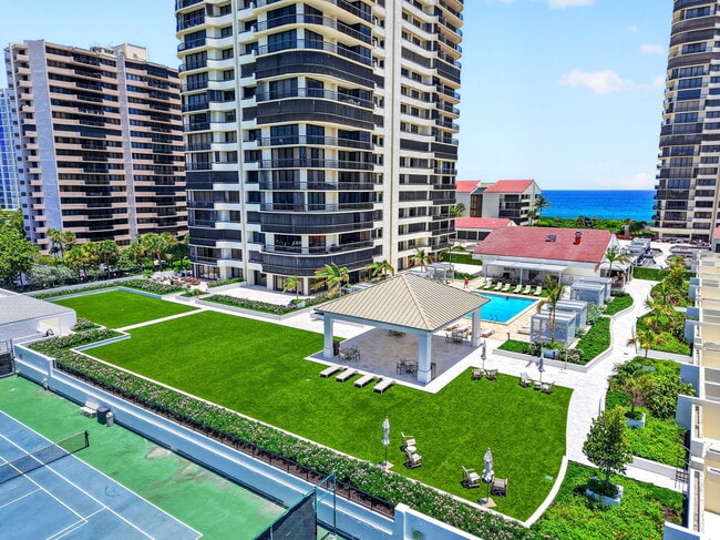 Building Photo - 4000 N Ocean Dr