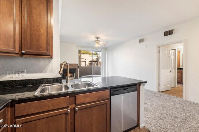 Building Photo - 7009 E Acoma Dr